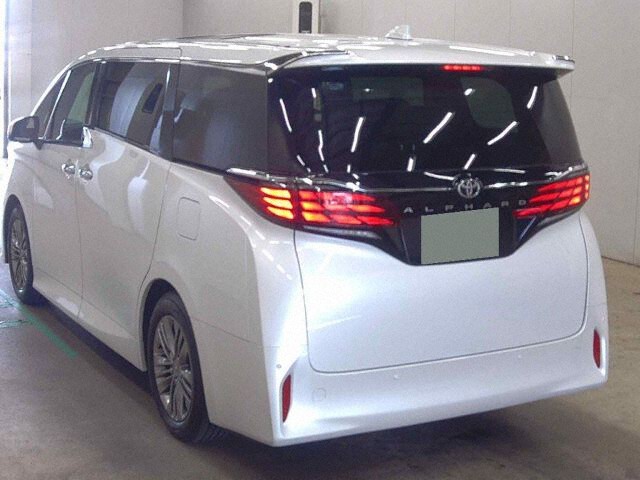 2025 Toyota Alphard Z auction photo 2