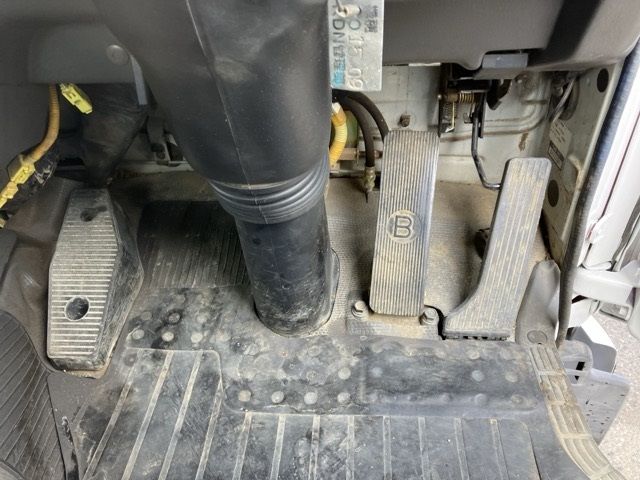 2005 Isuzu Forward ダンプ auction photo 4