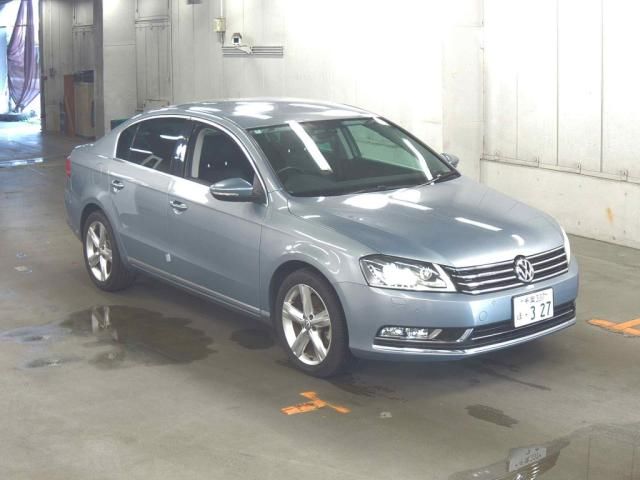 2012 Volkswagen VW Passat TSI Highline Japan auction vehicle