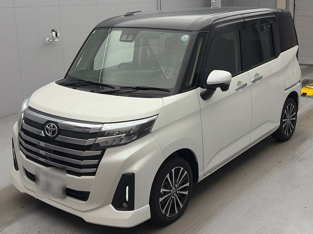 Japan Auction Vehicles 4 2026 Toyota Roomy Custom G-T auction photo