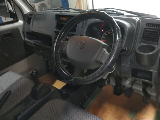 2019 Suzuki スーパーキャリイ L auction photo 3