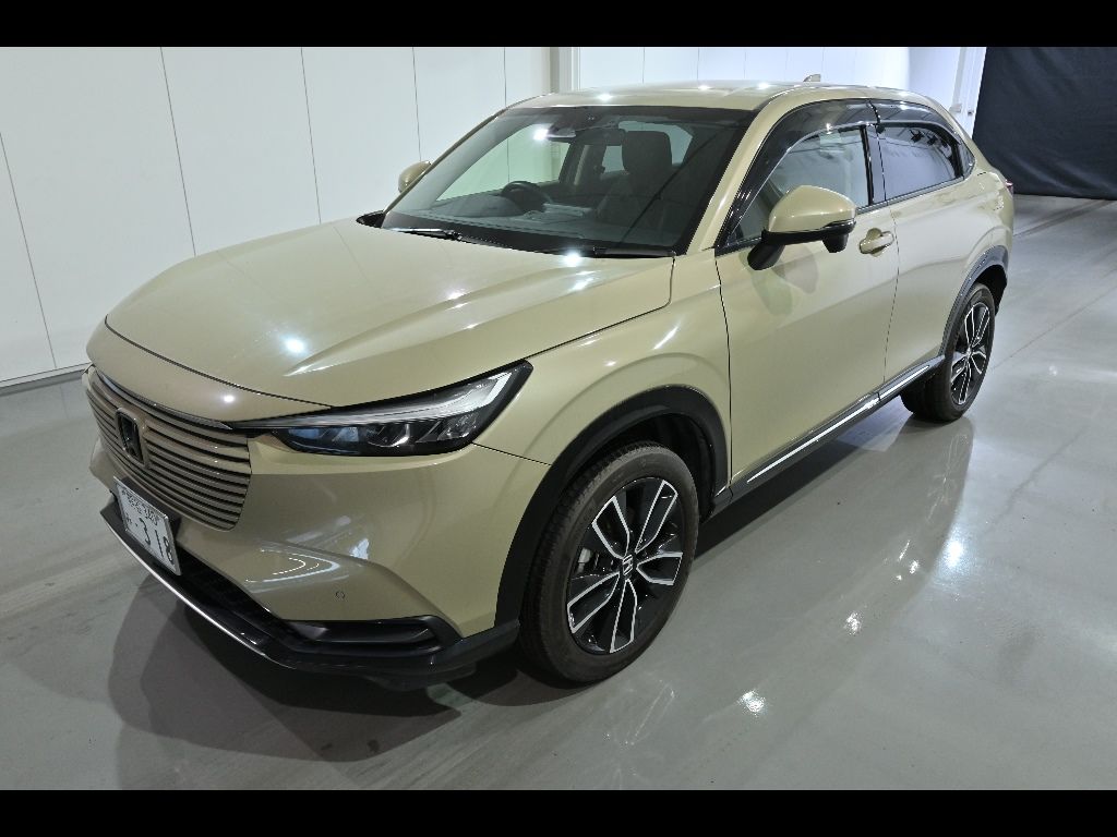 2022 Honda Vezel e:HEV Z auction photo 4