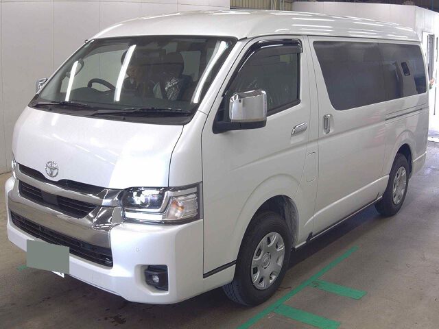 2026 Toyota Hiace GL 4WD auction photo 4