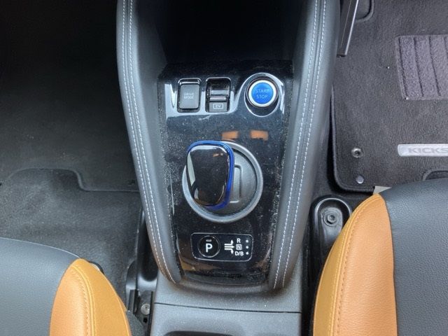 2021 Nissan Kicks Xツートンインテリアエディション auction photo 5