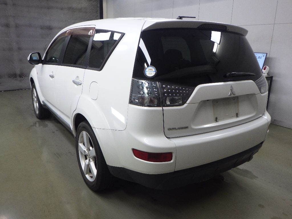 2006 Mitsubishi Outlander 4WD G 7人 auction photo 5