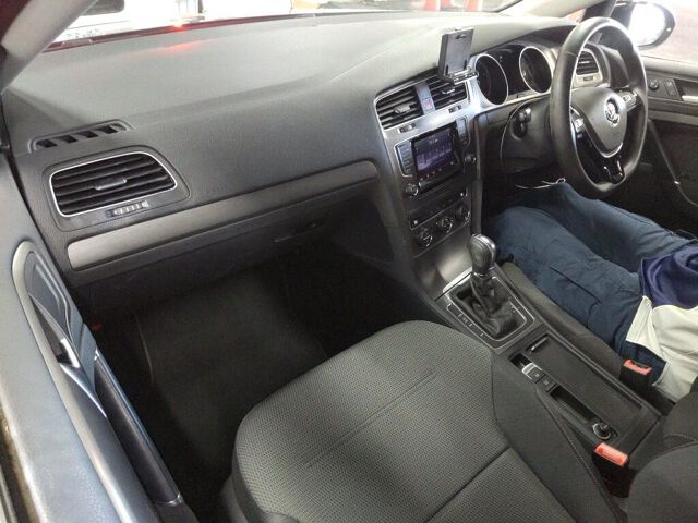 2013 Volkswagen ゴルフ TSIトレンBモションテク auction photo 3