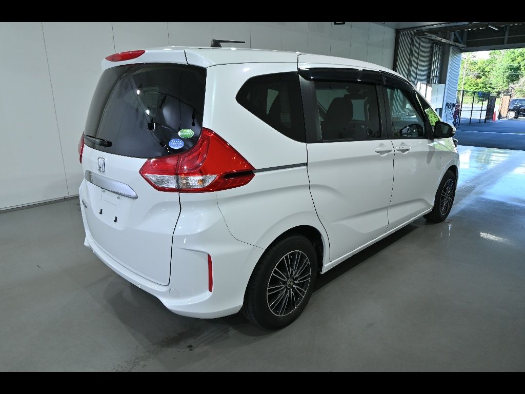 2021 Honda Freed G Honda Sensing (6 seats) auction photo 2