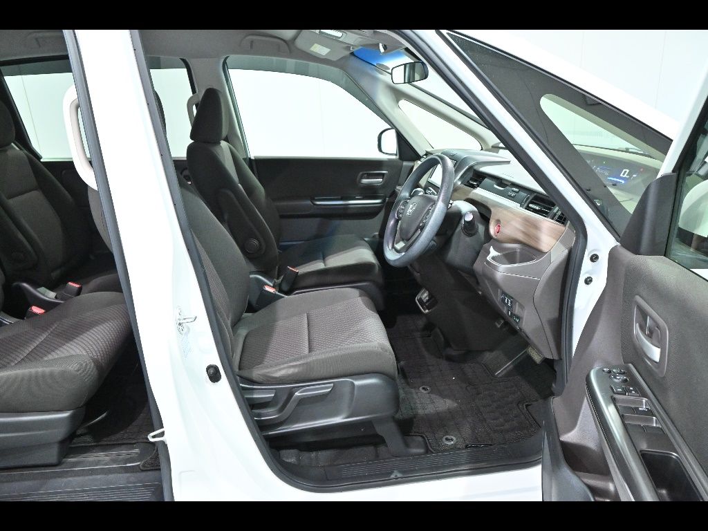 2021 Honda Freed G Honda Sensing (6 seats) auction photo 6