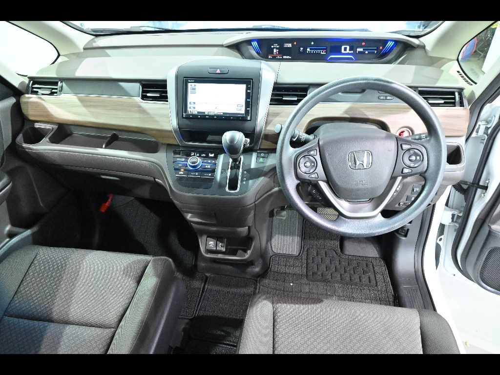 2021 Honda Freed G Honda Sensing (6 seats) auction photo 3