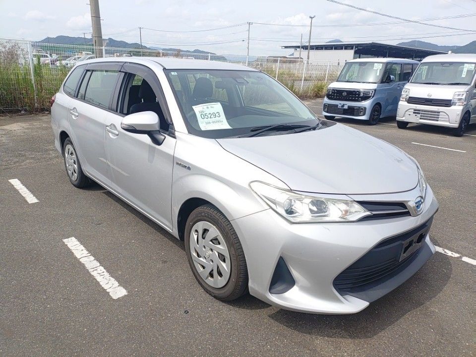 2019 Toyota Corolla Fielder auction photo 4