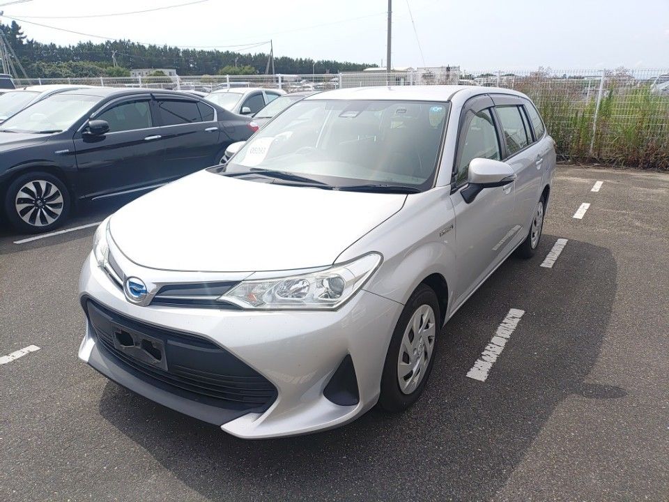 Japan Auction Vehicles 28 2019 Toyota Corolla Fielder auction photo