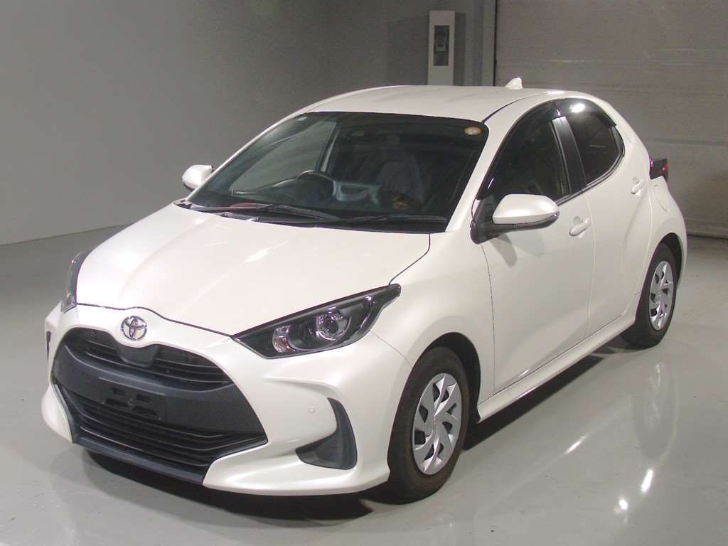 Japan Auction Vehicles 4 2022 Toyota Yaris X auction photo