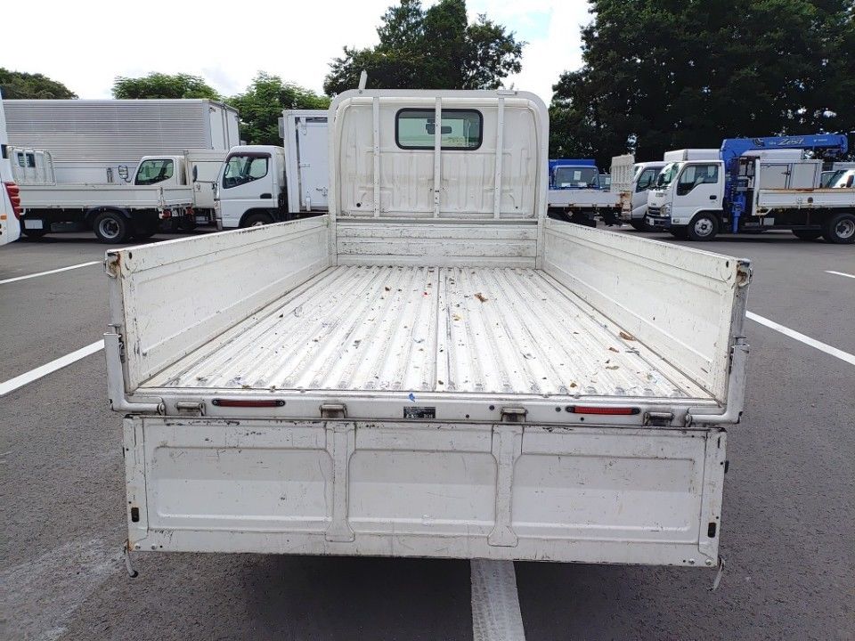 2013 Toyota Dyna auction photo 8