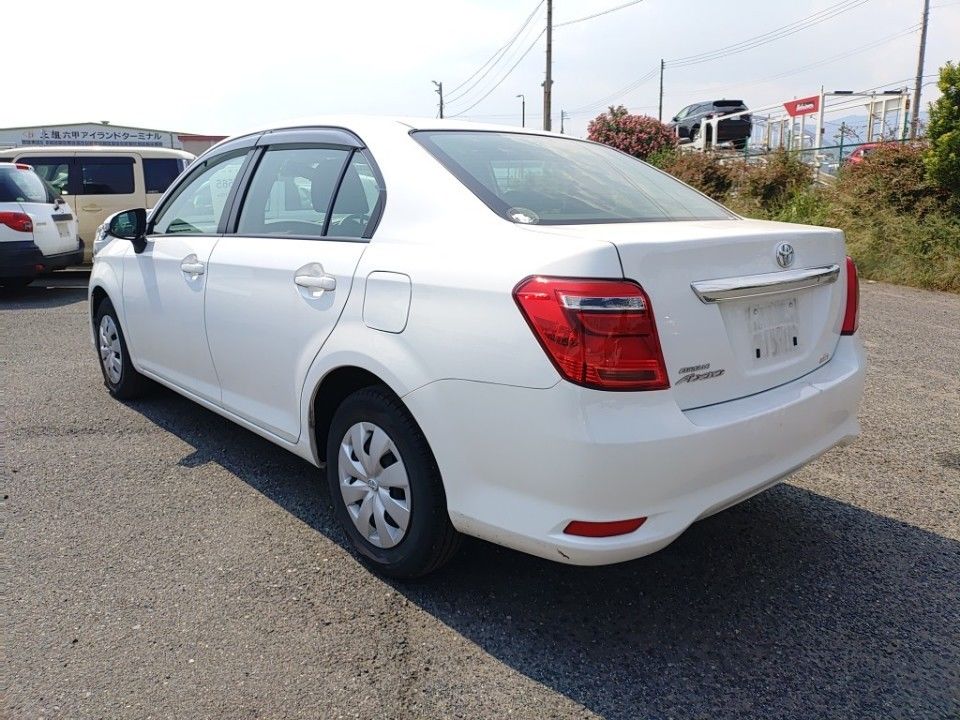 2018 Toyota カローラ アクシオ auction photo 6