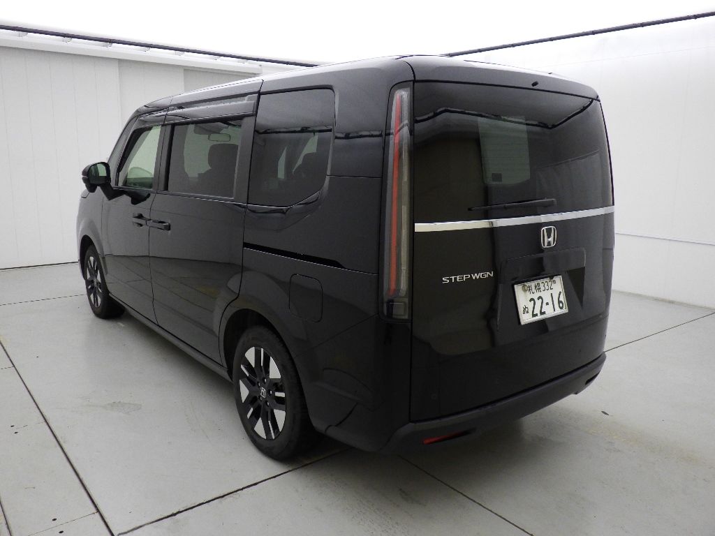 2022 Honda ステップワゴンエアー 4WD 7人 auction photo 5