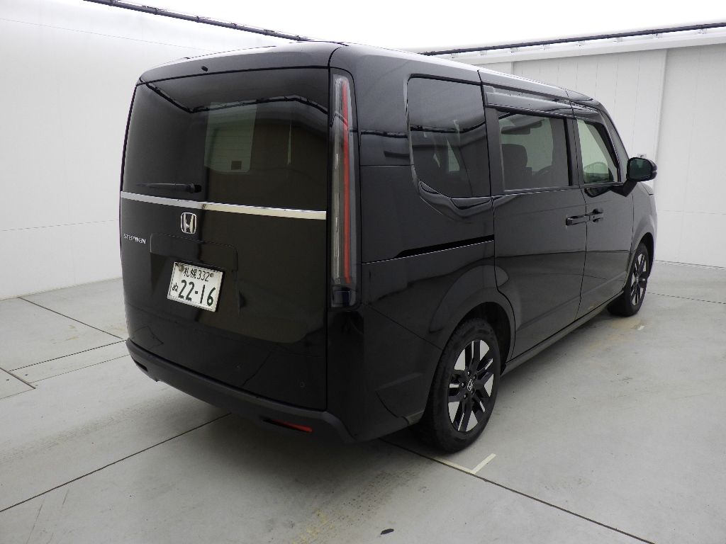 2022 Honda ステップワゴンエアー 4WD 7人 auction photo 2