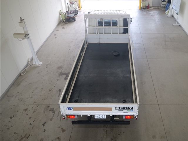 2021 Hino Dutro Hira auction photo 3