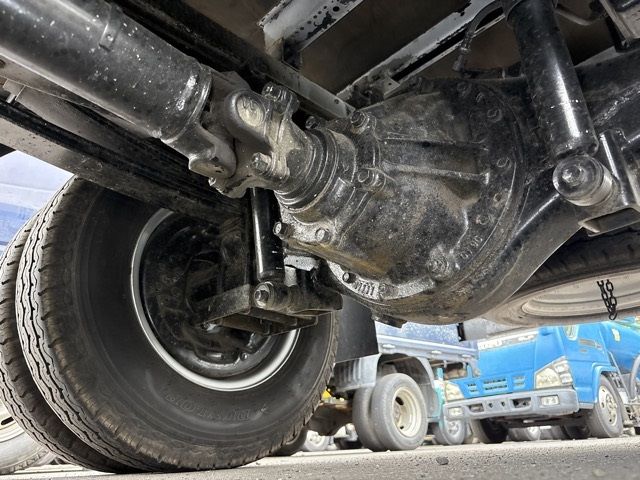 2021 Hino Dutro Hira auction photo 9
