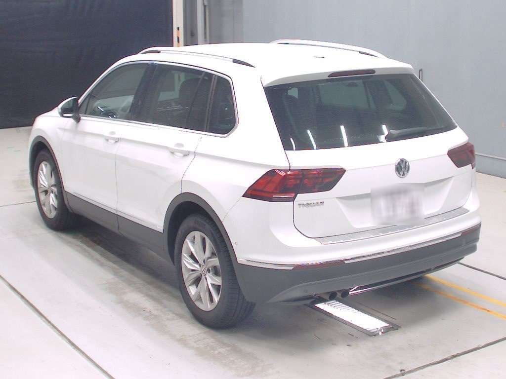 2018 Volkswagen VW ティグアン TSI ハイライン auction photo 6