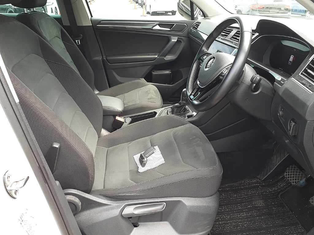 2018 Volkswagen VW ティグアン TSI ハイライン auction photo 8