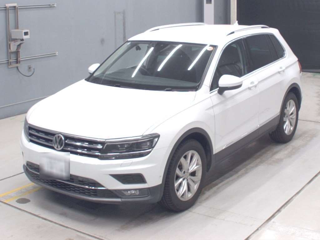 2018 Volkswagen VW ティグアン TSI ハイライン Japan auction vehicle