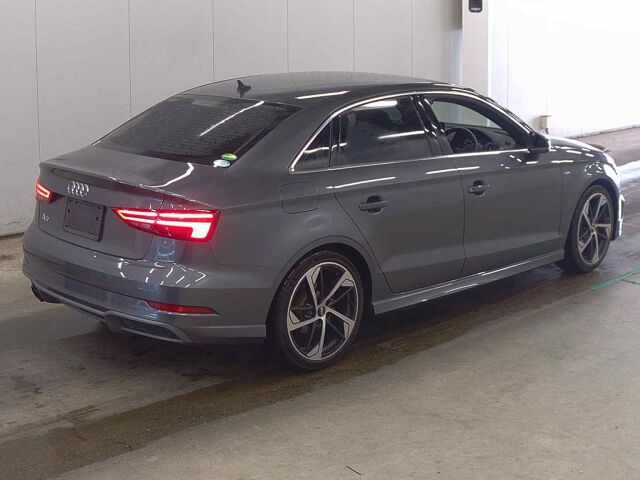 2019 Audi A3 Sedan SラインダイナミクLTD auction photo 5