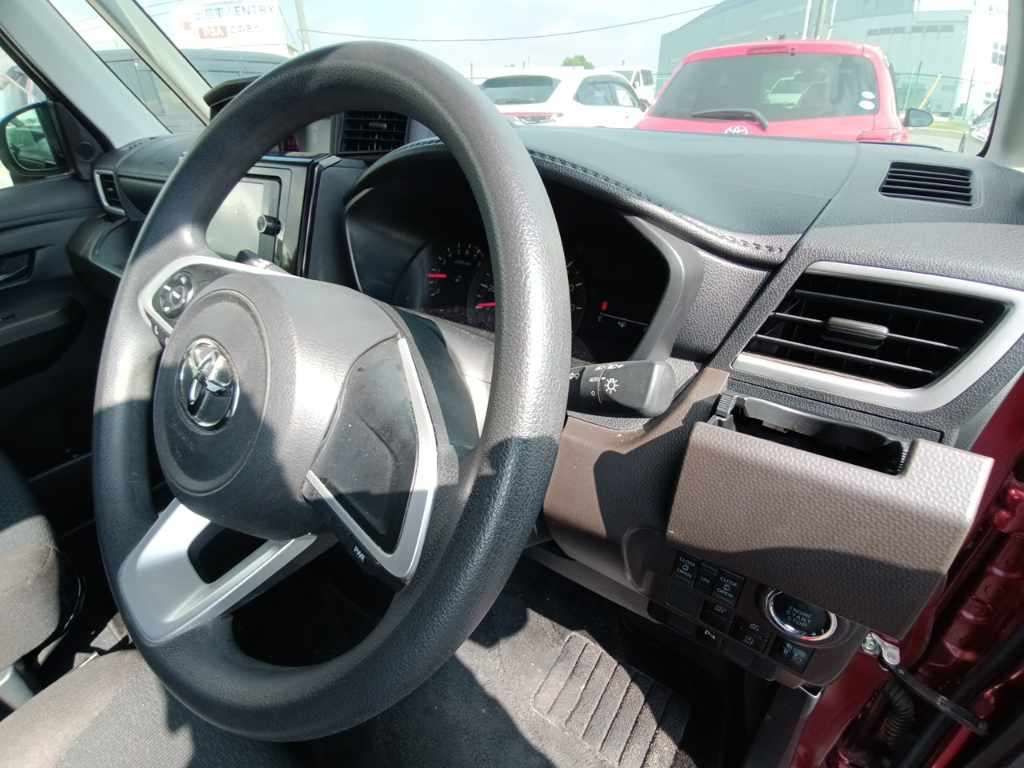 2021 Toyota Roomy G auction photo 9