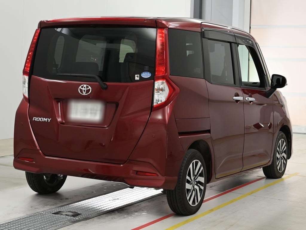 2021 Toyota Roomy G auction photo 2