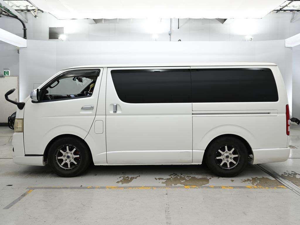2010 Toyota Hiace ロングスーパーGL auction photo 4