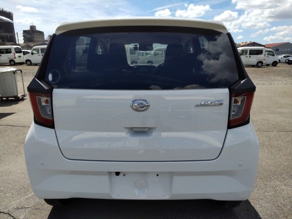 2021 Daihatsu Mira e:S auction photo 5