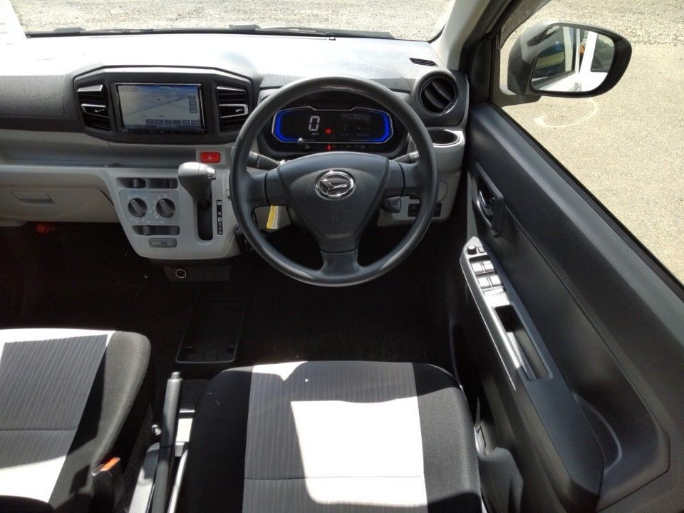 2021 Daihatsu Mira e:S auction photo 3