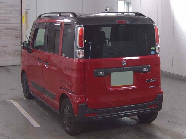 2019 Suzuki スペーシアギア Hybrid XZ auction photo 2