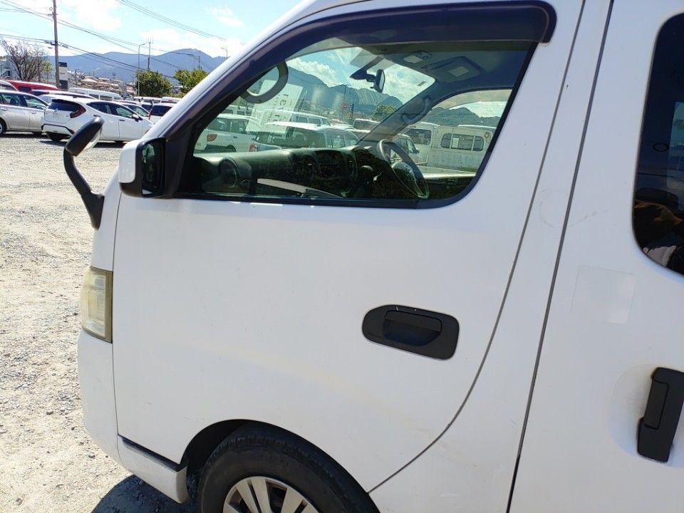 2014 Nissan NV350 Caravan auction photo 35