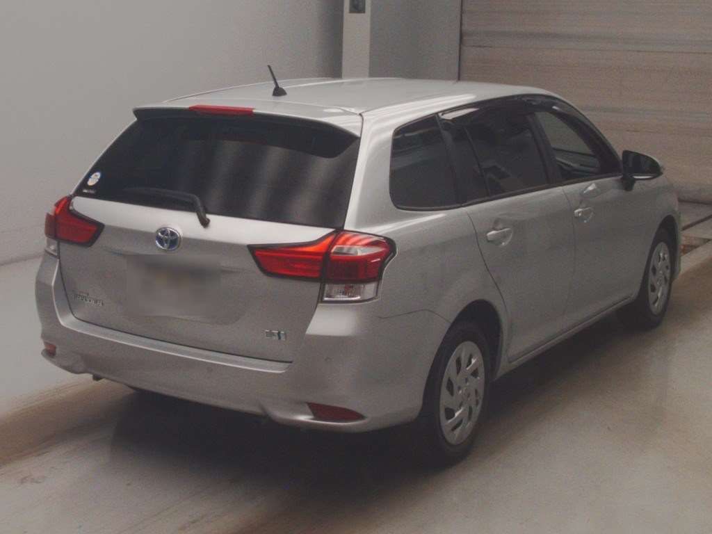 2023 Toyota Corolla Fielder Hybrid EX auction photo 2