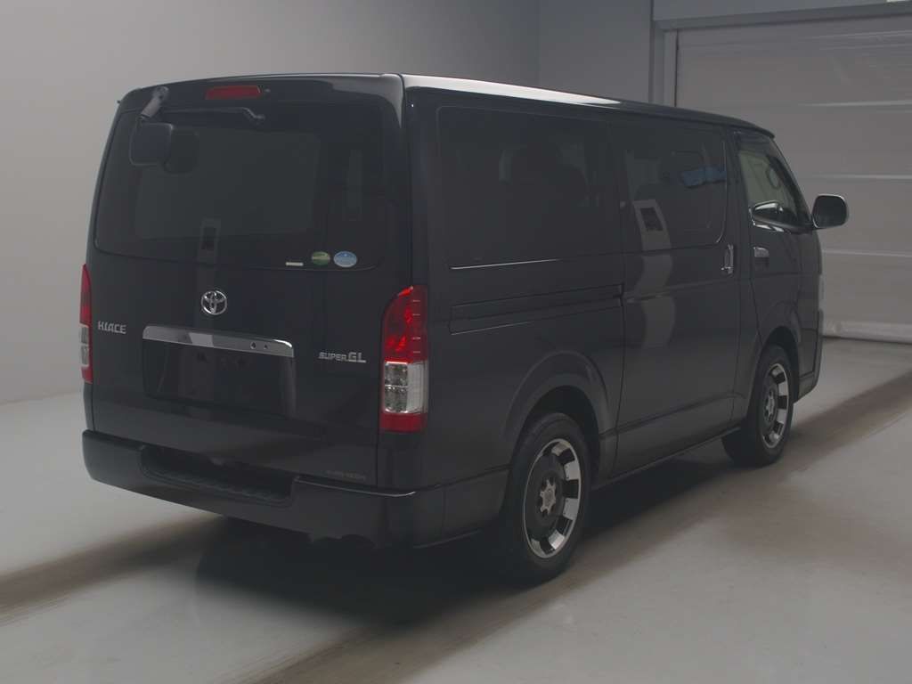 2018 Toyota Hiace ロングスーパーGL auction photo 2