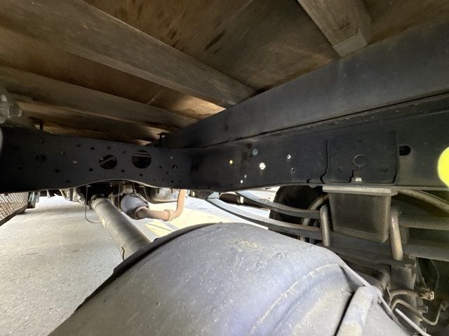 2010 Isuzu Elf ヒラ auction photo 15