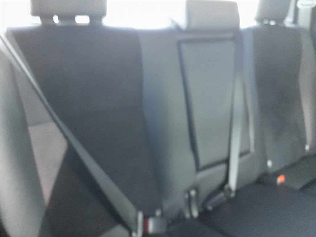 2024 Toyota Hilux Z GR Sport 4WD auction photo 11