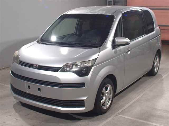 2013 Toyota Spade X Japan auction vehicle