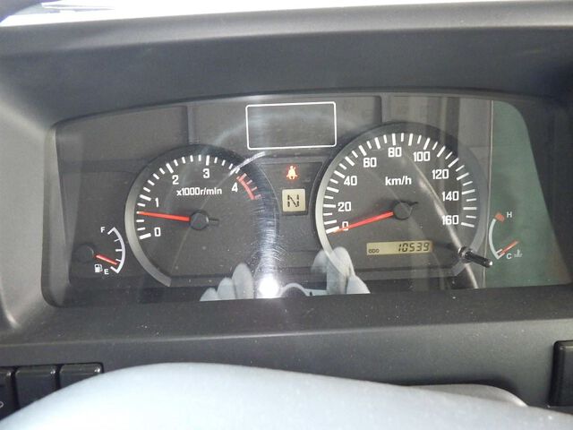 2007 Isuzu Elf 4WD auction photo 3