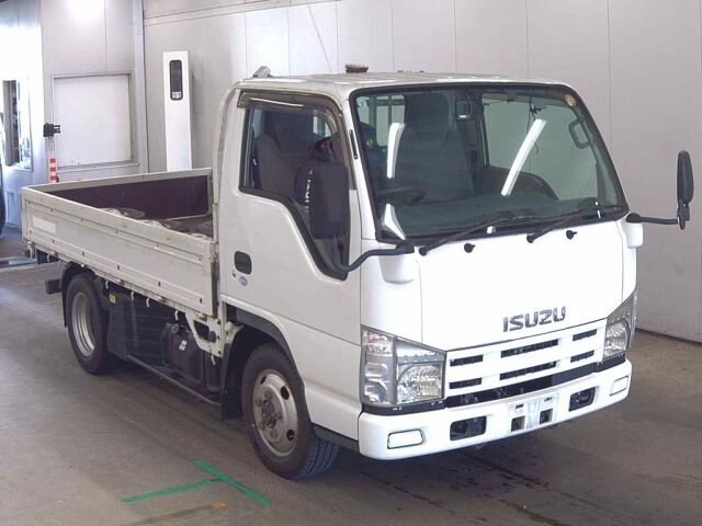 2007 Isuzu Elf 4WD Japan auction vehicle