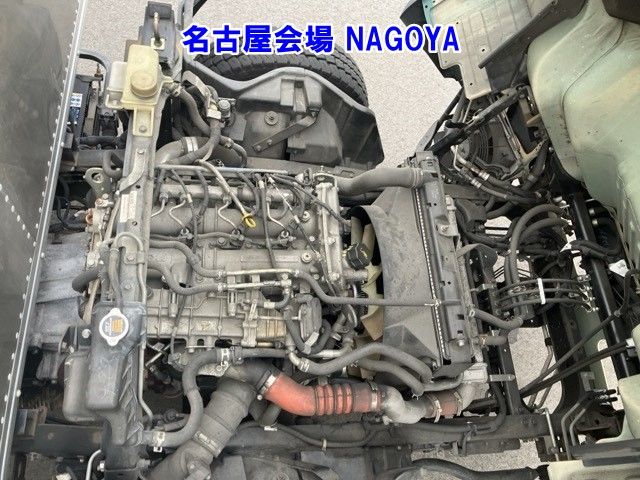 2016 Mitsubishi Fuso Canter Van PG auction photo 22