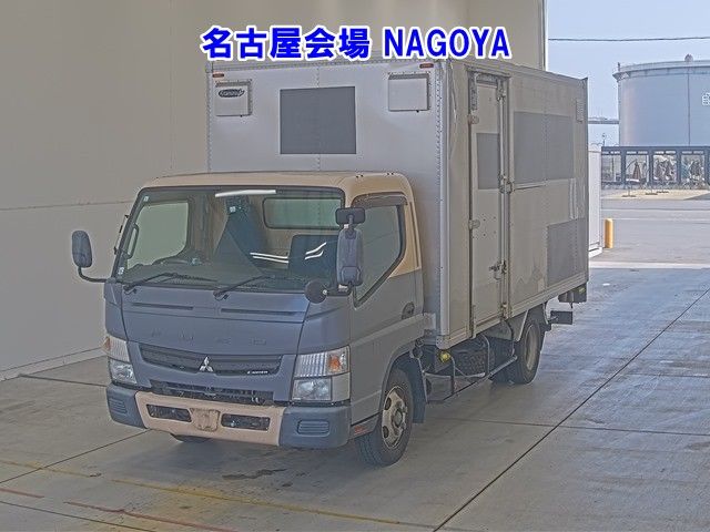 Japan Auction Vehicles 24 2016 Mitsubishi Fuso Canter Van PG auction photo