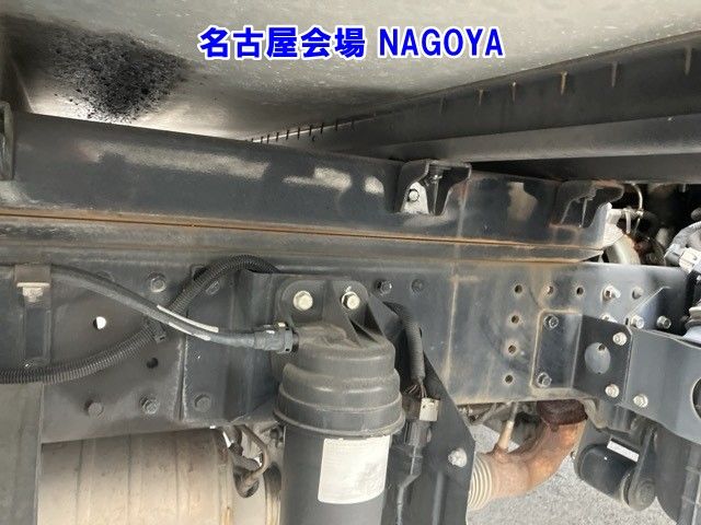 2016 Mitsubishi Fuso Canter Van PG auction photo 17