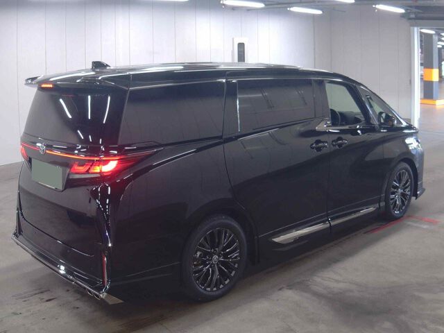 2025 Toyota Vellfire Z Premier auction photo 5