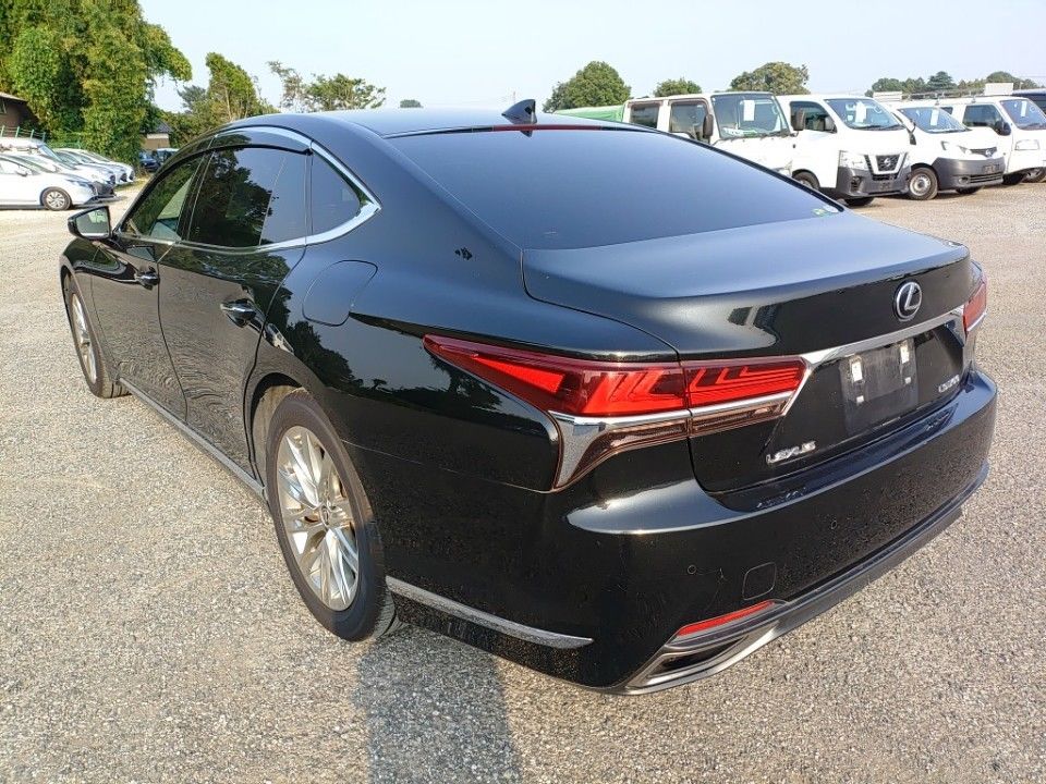 2019 Lexus LS auction photo 6