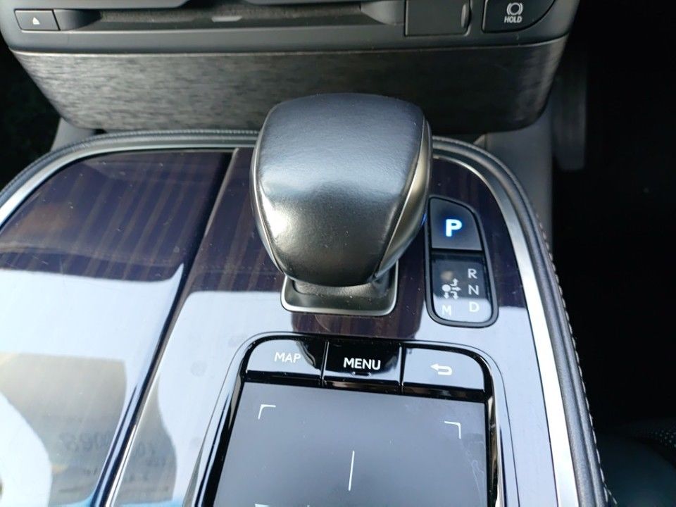 2019 Lexus LS auction photo 12