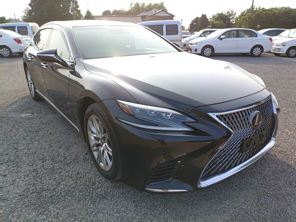 2019 Lexus LS auction photo 4