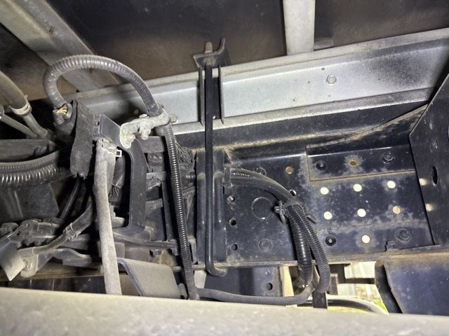2019 Mitsubishi Fuso Canter Aluminum van auction photo 18