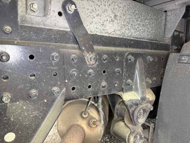 2019 Mitsubishi Fuso Canter Aluminum van auction photo 16