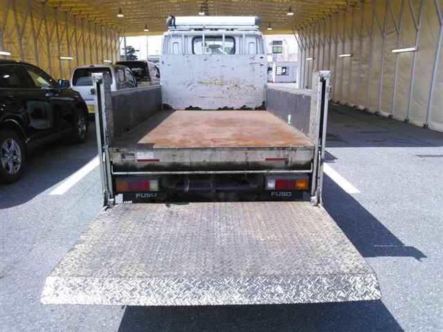 2018 Mitsubishi Fuso Canter 2.0t Flatbed with Power Gate auction photo 9